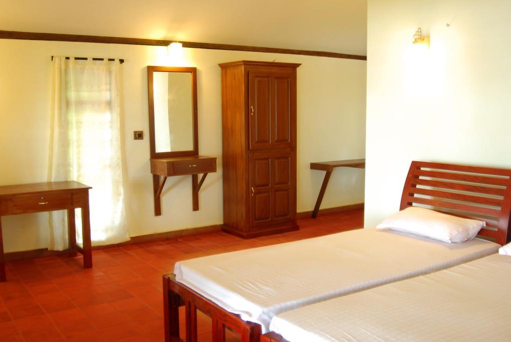 Chera Rocks Beach House Hotell Thottada Rom bilde