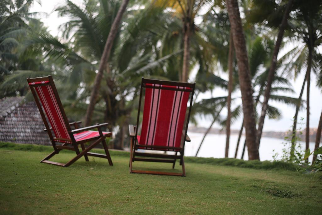 Chera Rocks Beach House Hotell Thottada Eksteriør bilde